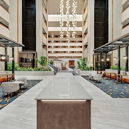Embassy Suites By Hilton Oklahoma City Will Rogers Airport Exterior foto
